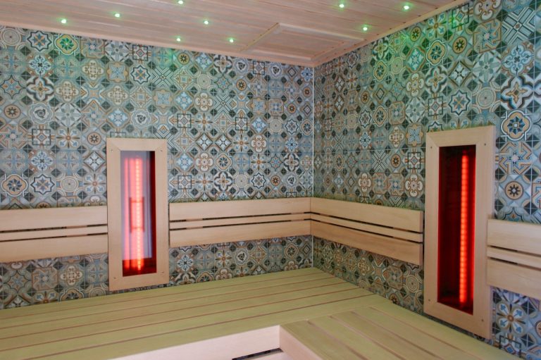 Maatwerk sauna met infrarood en stoomcabine in Soest