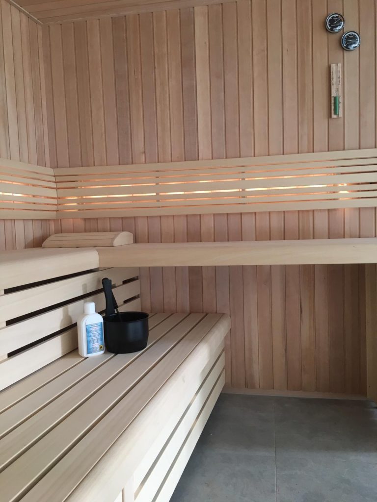 Wellness ruimte (sauna & stoomcabine) in Delden