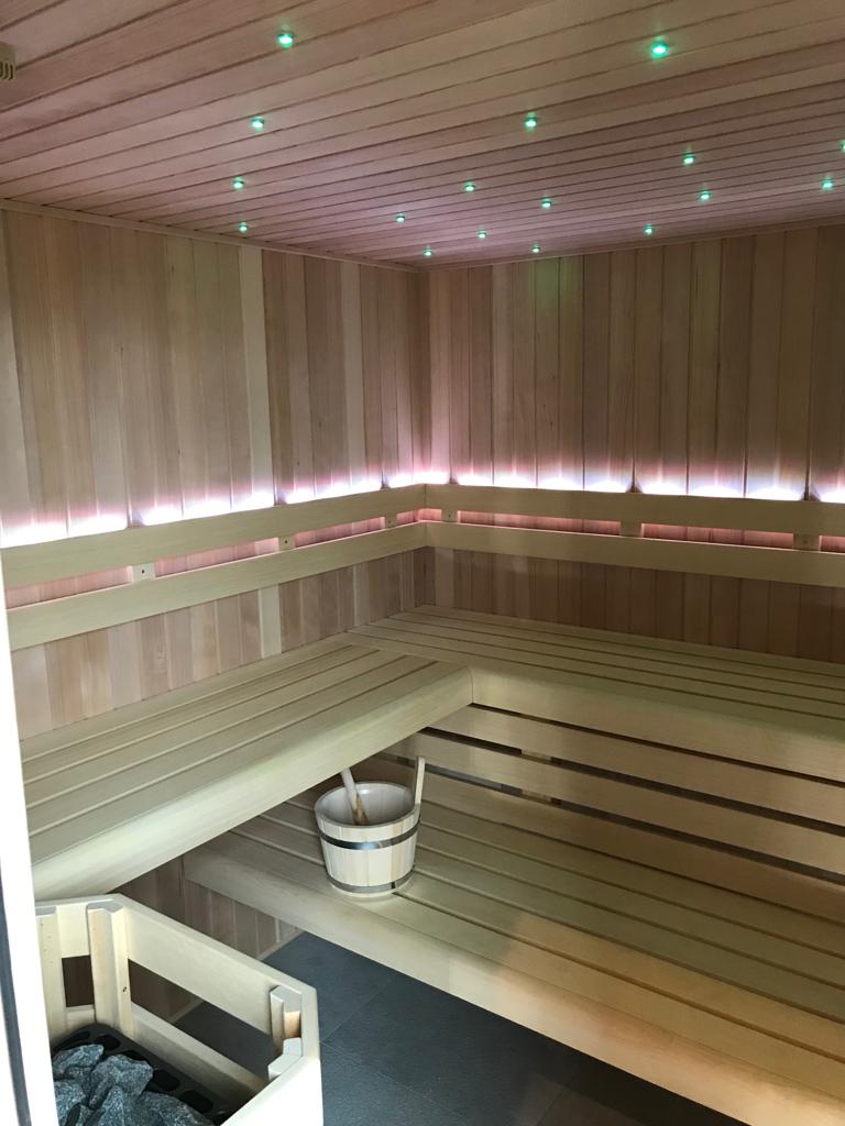 Sauna & spa in beneden Leeuwen