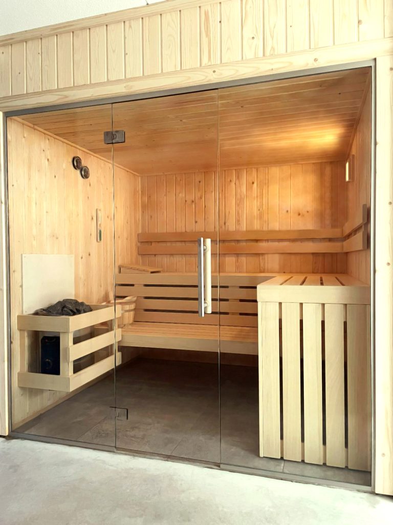Maatwerk saunacabines & sunshowers op Landal Drentse Lagune in Westerbork