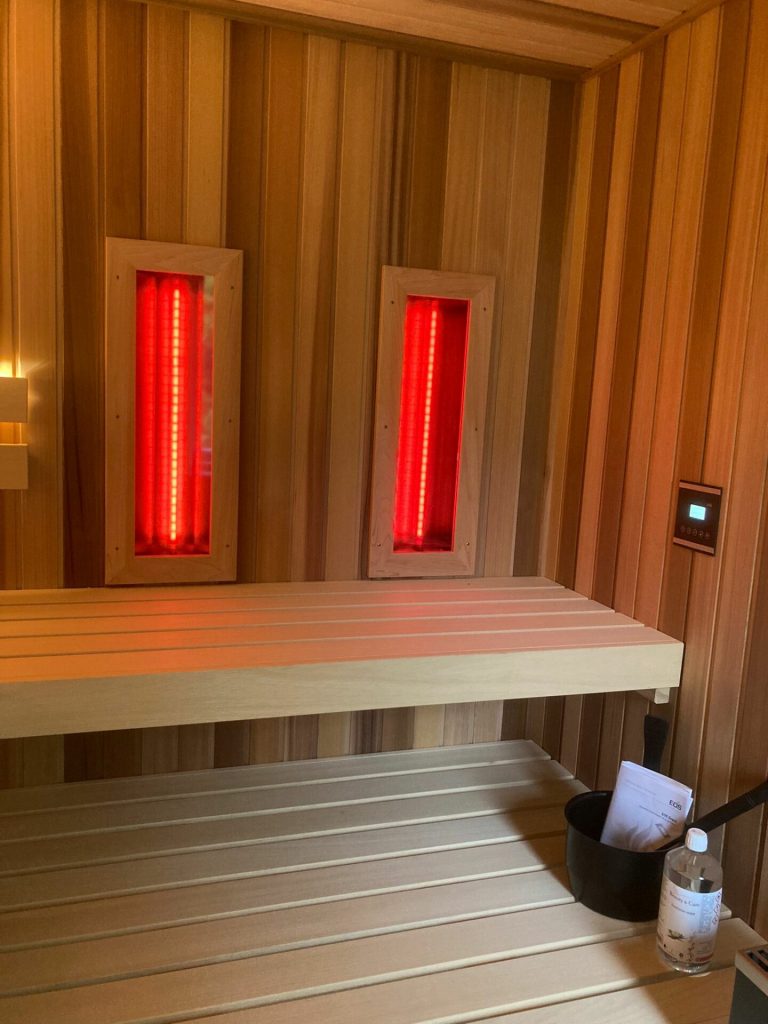 Maatwerk sauna met infrarood in Hengelo