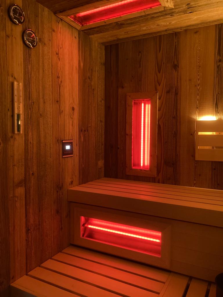 Bouwkundige sauna met infrarood & stoomcabine in Coevorden