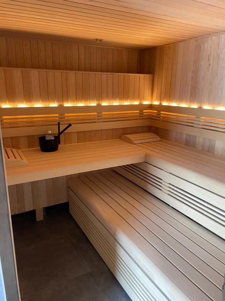 Maatwerk sauna in Nijeholtpade