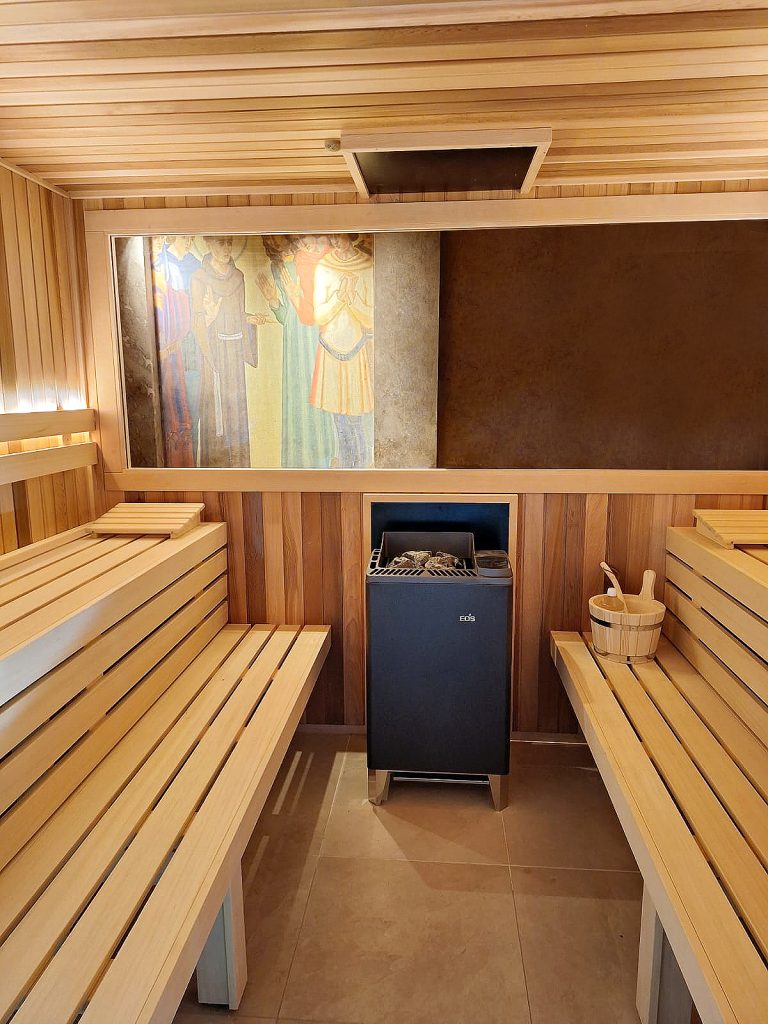 Maatwerk sauna in kerk in Utrecht