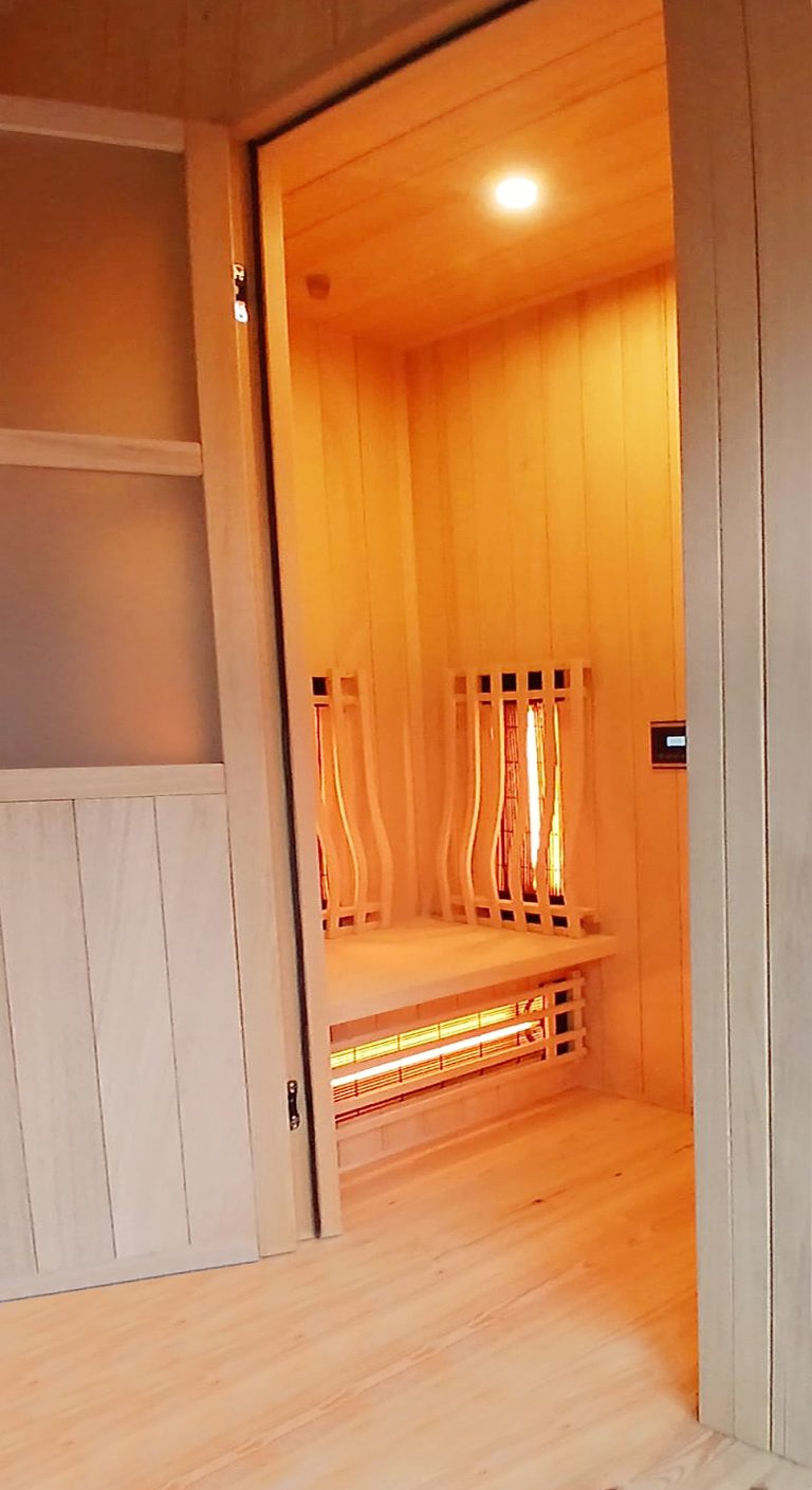 Bouwkundige infraroodcabine in Bergen