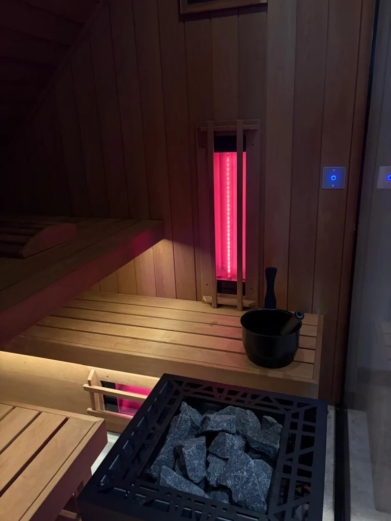 Bouwkundige sauna met infrarood in St. Oedenrode