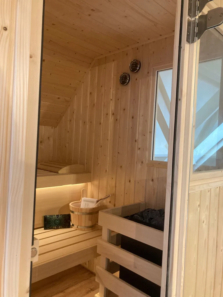 Maatwerk sauna met infrarood in Ruurlo