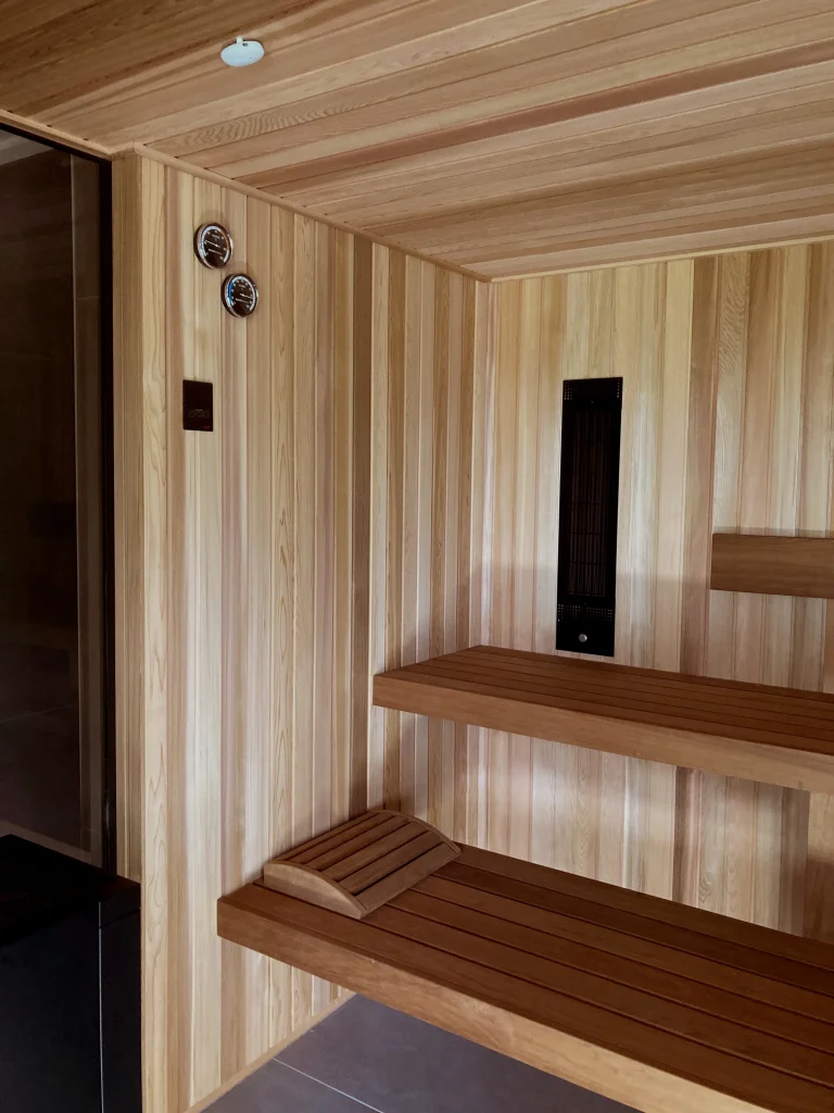 Sauna in Poolhouse